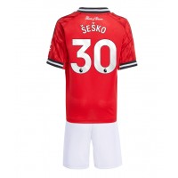 Manchester United Benjamin Sesko #30 Domáci Detský futbalový dres 2025-26 Krátky Rukáv (+ trenírky)